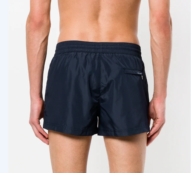 bach short black back.png