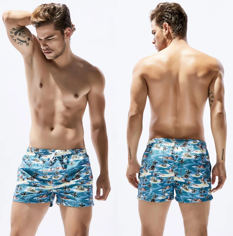 Personality print men short3.jpg