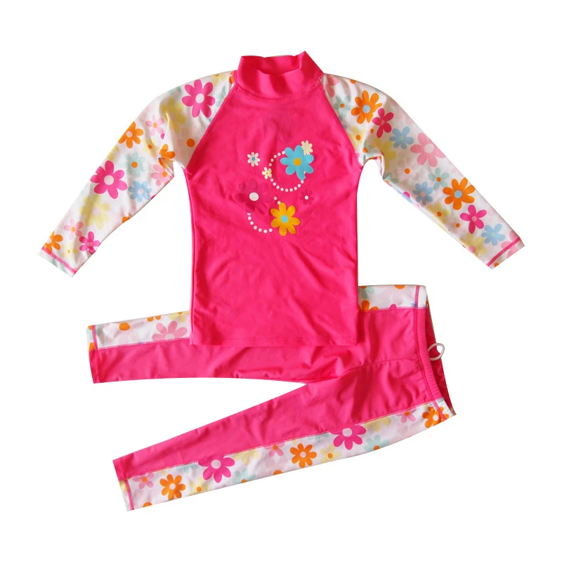 berry girl Long sleeves swimsuit of flowers.jpg