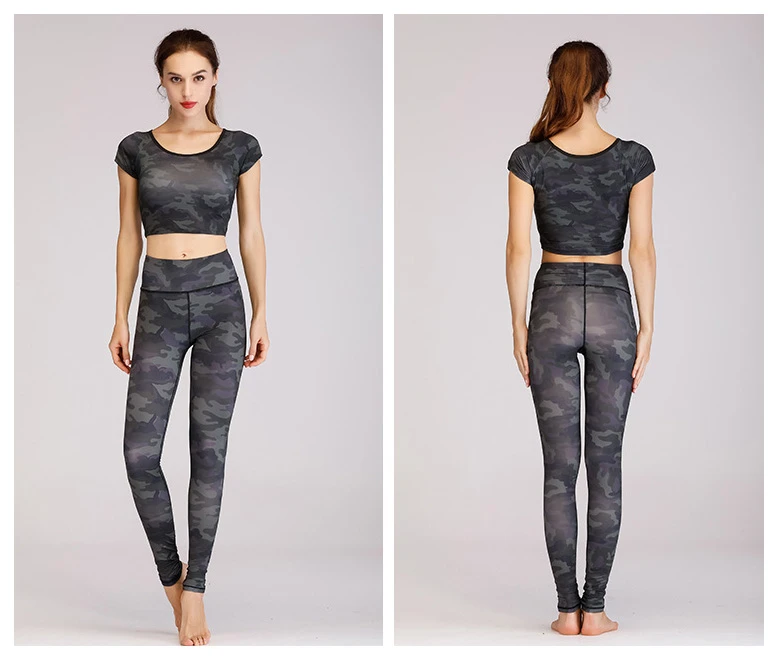 Women Loose Fit Wide Leg Jeans.jpg Women Loose Fit Wide Leg Jeans.jpg