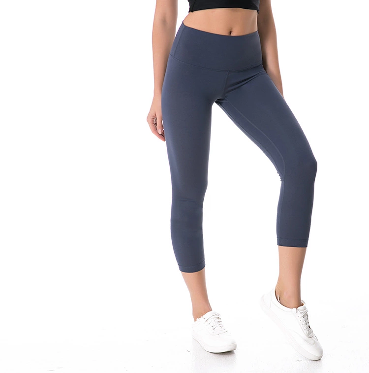 Wholesale Women Jogging Training Sports Nylon 3/4 Capri Yoga Pants Leggings