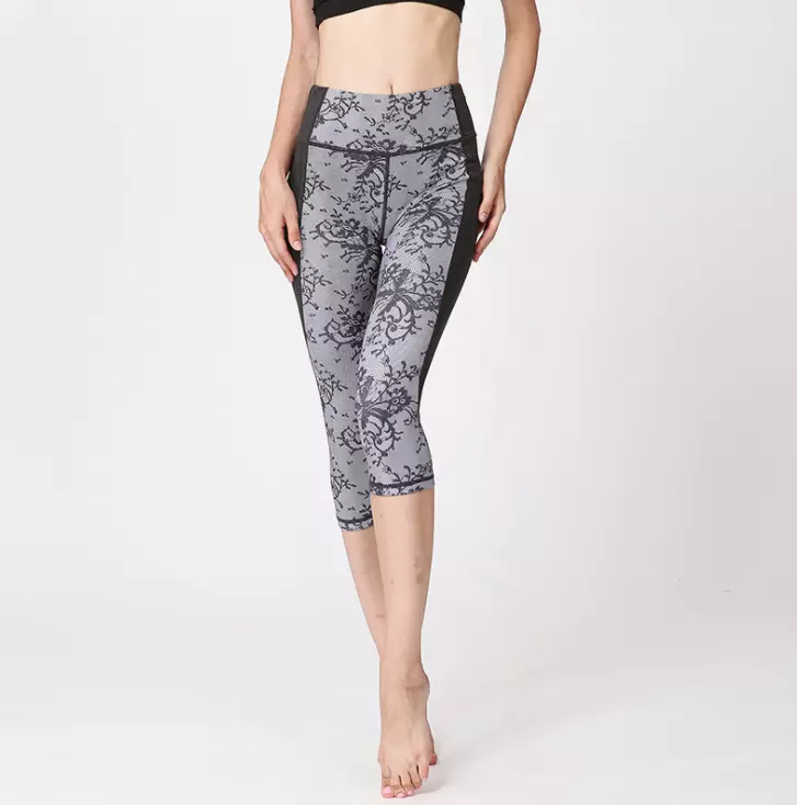 2019 OEM Customized womens gym leggings 3D Print leggings yoga