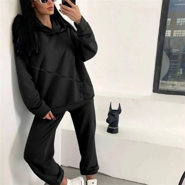 Ladies Jogger Set With Hoodie
