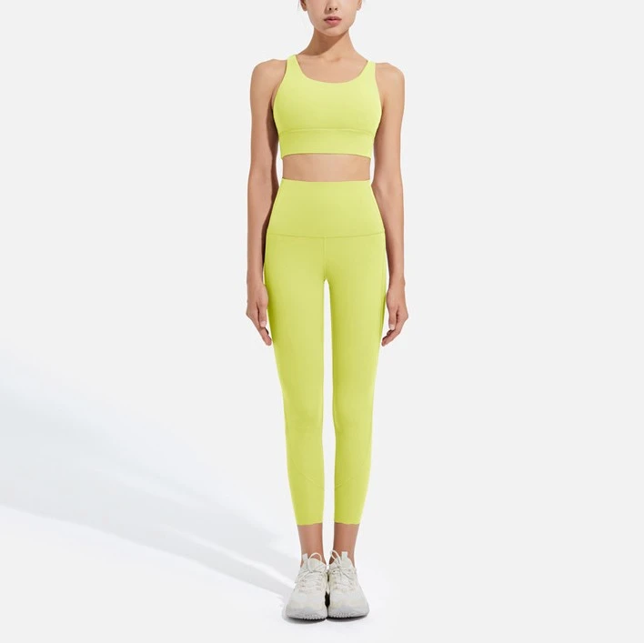 Scrunch Butt Leggings And Bra Set Scrunch Butt Leggings And Bra Set