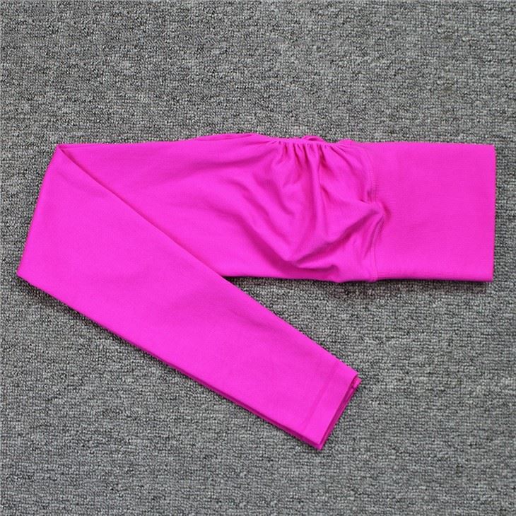 Seamless Knitted Hip Raising Moisture Wicking Sports Fitness Sexy Hip Showing Yoga Pants Seamless Knitted Hip Raising Moisture Wicking Sports Fitness Sexy Hip Showing Yoga Pants