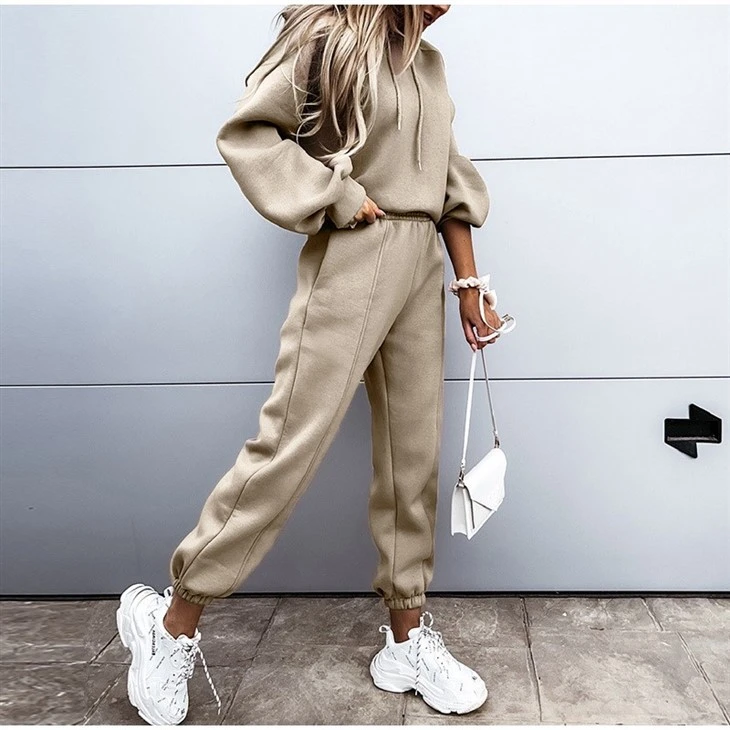 Sports Wear Hoodie And Pant Set Woman Joggers Sports Wear Hoodie And Pant Set Woman Joggers