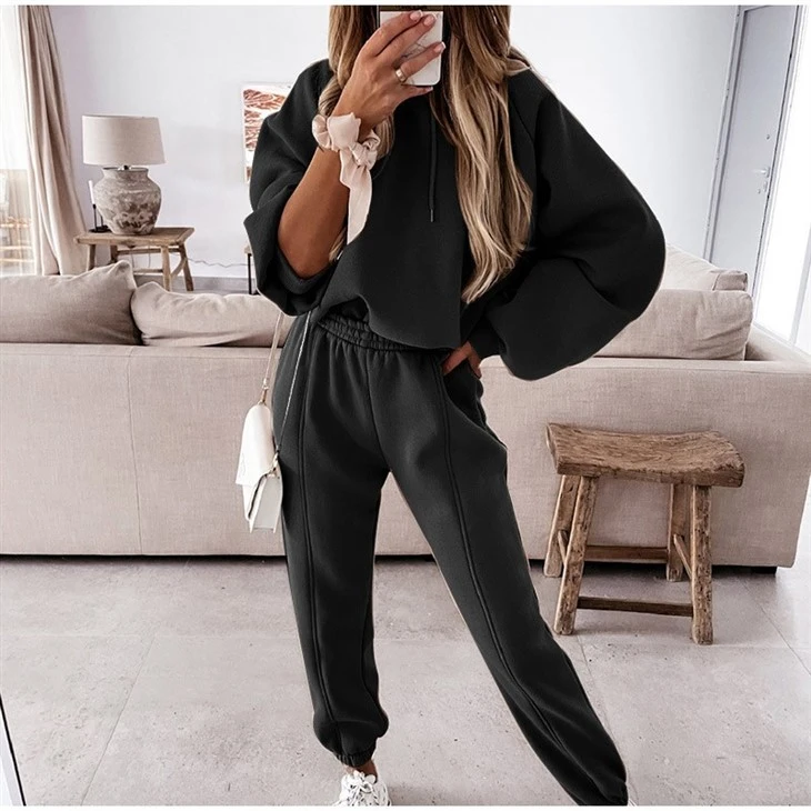 Sports Wear Hoodie And Pant Set Woman Joggers Sports Wear Hoodie And Pant Set Woman Joggers