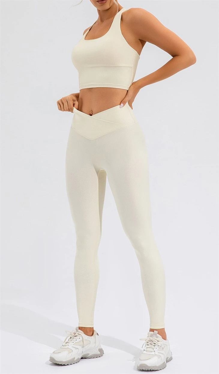 Top Scrunch Leggings Yoga Set Fitness Sport Suit Top Scrunch Leggings Yoga Set Fitness Sport Suit
